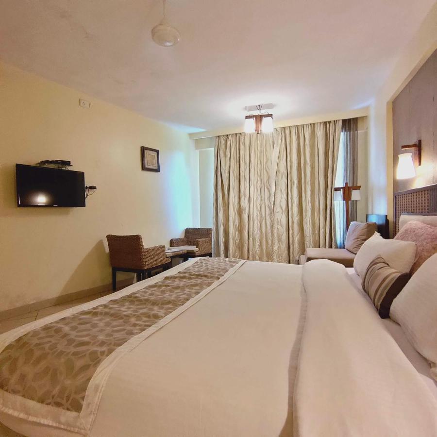 Silverador Resort ธาเน ภายนอก รูปภาพ